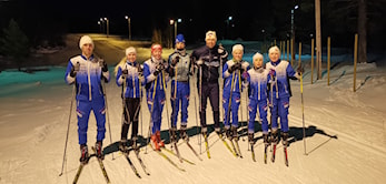 De eldste i skigruppa på teknikktrening med Frode Estil !